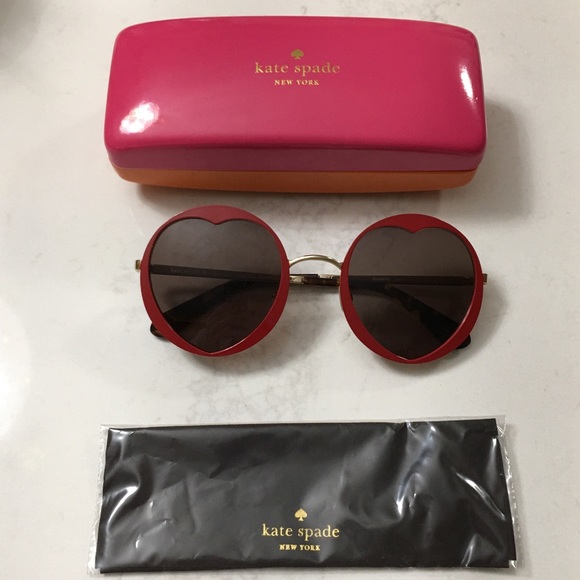 RARE HARD TO FIND Kate Spade “Rosaria” Heart Sunglasses NWOT - Picture 11 of 11